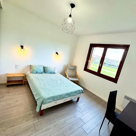 فيلة Grande Maison 4 Roques (Haute-Garonne)